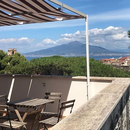 Casa Bice Amazing View Of Vesuvius Daire Sorrento Dış mekan fotoğraf