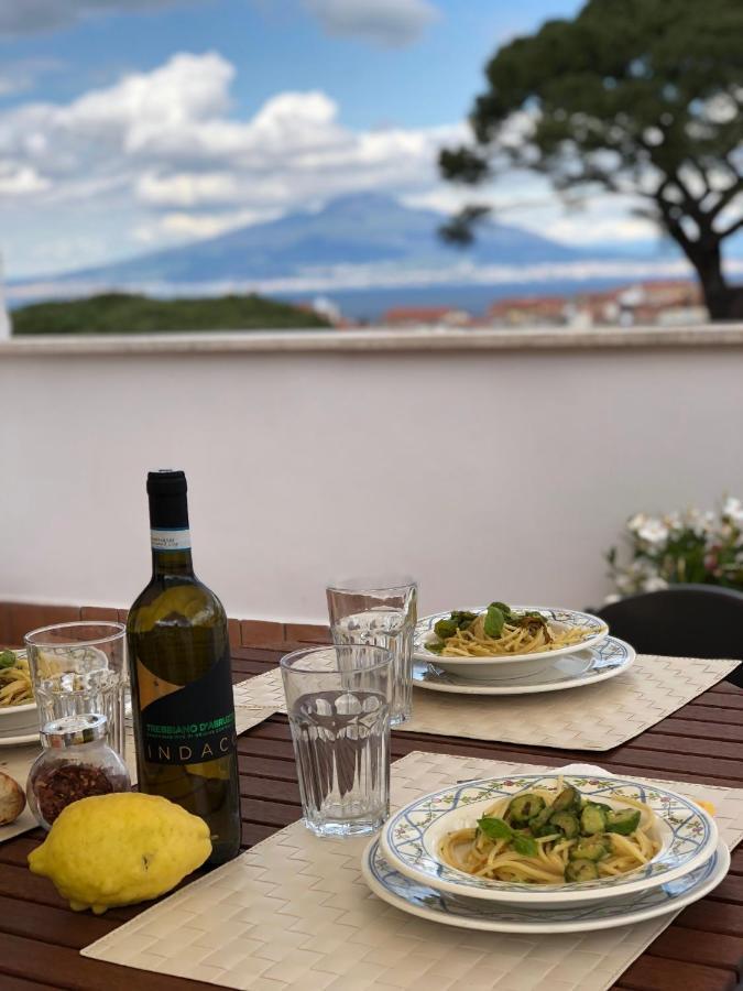 Casa Bice Amazing View Of Vesuvius Daire Sorrento Dış mekan fotoğraf